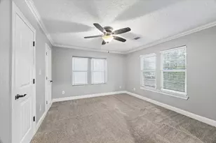 601 W Cleveland St, Baytown, TX 77520 - Photo 14
