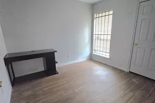 5530 Elm Springs Dr, Houston, TX 77048 - Photo 12