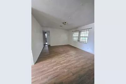 5530 Elm Springs Drive, Houston, TX 77048 - Photo 14