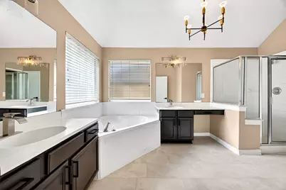 15014 Middle Oaks Boulevard, Houston, TX 77082 - Photo 24