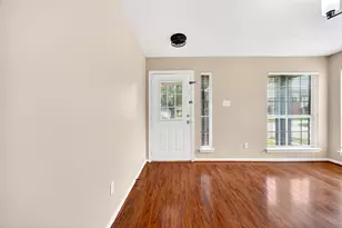 15014 Middle Oaks Blvd, Houston, TX 77082 - Photo 6
