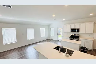 8015 Eagle Creek Lane, Richmond, TX 77469 - Photo 6