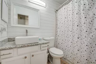 5010 Village Springs Dr, Houston, TX 77339 - Photo 14