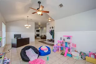 5010 Village Springs Dr, Houston, TX 77339 - Photo 4