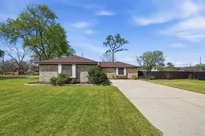 815 Wisconsin Street, South Houston, TX 77587 - Photo 2