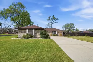 815 Wisconsin St, South Houston, TX 77587 - Photo 2