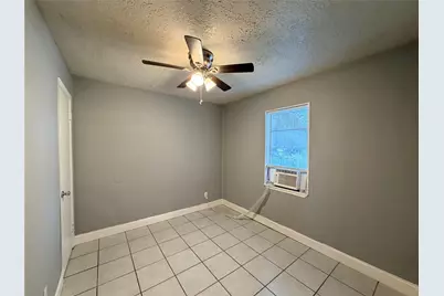 311 Randall Street #4, Pasadena, TX 77506 - Photo 6