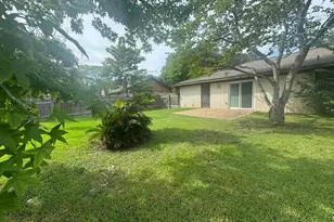 706 University Ave, Wharton, TX 77488 - Photo 6