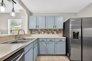 919 Wild Cotton Rd, Rosenberg, TX 77471 - Photo 6