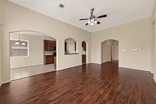 9118 Cavalier Ln, Rosenberg, TX 77469 - Photo 10