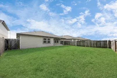 7806 Cattleman Valley Drive, Rosharon, TX 77583 - Photo 36