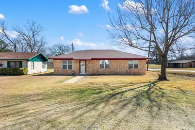 1407 W 6th Street, Caldwell, TX 77836 - Photo 1