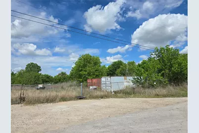 14042 Ambrose Street, Houston, TX 77045 - Photo 4