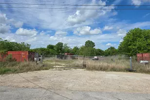 14042 Ambrose St, Houston, TX 77045 - Photo 1