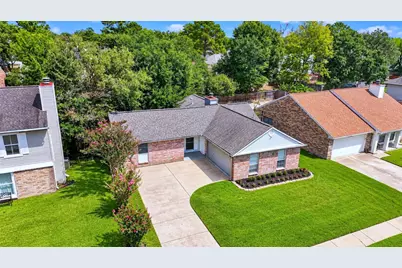 18046 Garden Manor Drive, Houston, TX 77084 - Photo 32