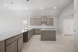 412 Elmbrook Ter Wy, Waller, TX 77484 - Photo 4