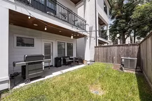 2214 Arabelle St, Houston, TX 77007 - Photo 32