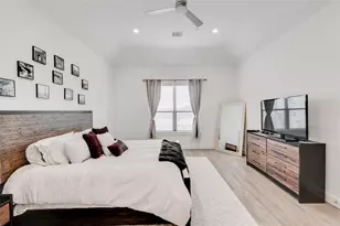 2214 Arabelle St, Houston, TX 77007 - Photo 18