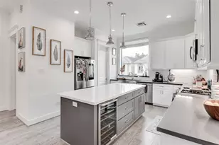 2214 Arabelle St, Houston, TX 77007 - Photo 8