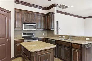 2435 Newark Cir, College Station, TX 77845 - Photo 8