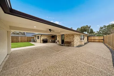 6422 Waltway Drive, Houston, TX 77008 - Photo 28