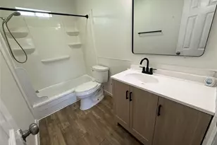 1529 Wirt Rd, Houston, TX 77055 - Photo 14