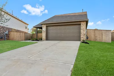 318 Harbor Bend Court, Willis, TX 77378 - Photo 2