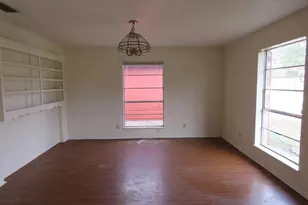 136 Campbell Rd, Winnie, TX 77665 - Photo 6