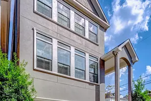 1237 W 24th St, Houston, TX 77008 - Photo 4