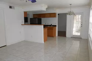 2750 Holly Hall St, Houston, TX 77054 - Photo 4