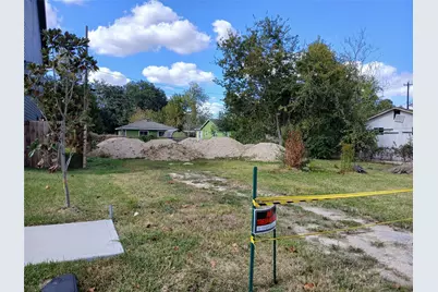 6913 Cluett Street, Houston, TX 77028 - Photo 1