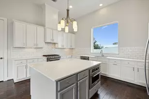 843 W 23rd St, Houston, TX 77008 - Photo 18