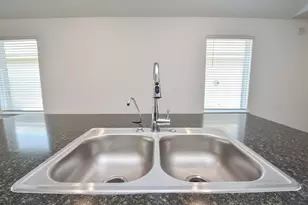 5718 Sycamore Glen Dr, Spring, TX 77373 - Photo 6