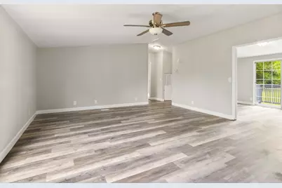 16323 Fawn Ridge Drive, Conroe, TX 77302 - Photo 4