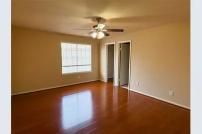 9800 Pagewood Lane #2705, Houston, TX 77042 - Photo 14