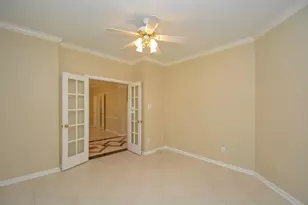 17415 Fountainview Cir, Sugar Land, TX 77479 - Photo 6
