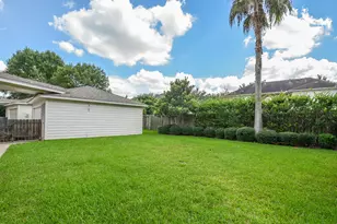 17415 Fountainview Cir, Sugar Land, TX 77479 - Photo 20
