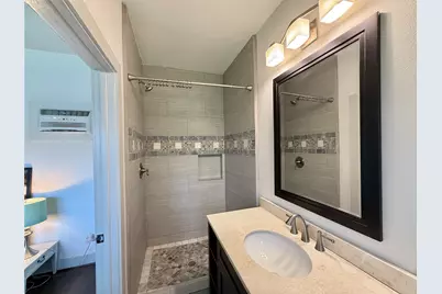 5638 Grape Street, Houston, TX 77096 - Photo 30