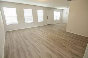 5419 Gouldburn River Dr, Katy, TX 77449 - Photo 4