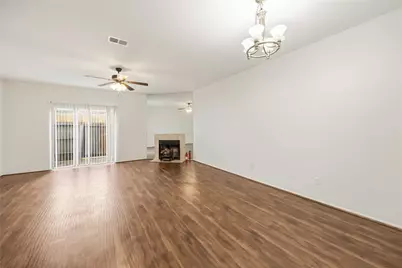 7589 Cambridge Street #B, Houston, TX 77054 - Photo 4