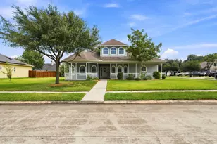 605 Brunswick Dr, League City, TX 77573 - Photo 2