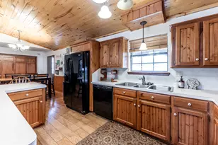 310 Marla Cir, Huntsville, TX 77320 - Photo 28