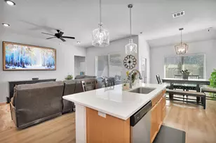 1908 Meridian Ct, Bryan, TX 77807 - Photo 16