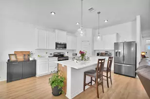 1908 Meridian Ct, Bryan, TX 77807 - Photo 14