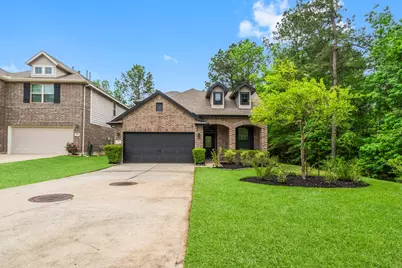113 Logan Pass Court, Montgomery, TX 77316 - Photo 2