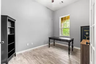 113 Logan Pass Ct, Montgomery, TX 77316 - Photo 4