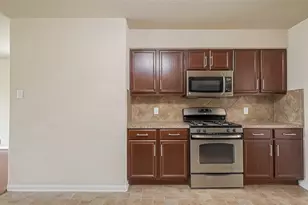 13510 Dahlia Green Way, Houston, TX 77038 - Photo 12