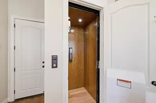 9249 Buffalo Speedway, Houston, TX 77025 - Photo 20