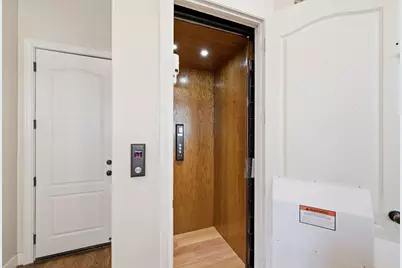 9249 Buffalo Speedway, Houston, TX 77025 - Photo 20