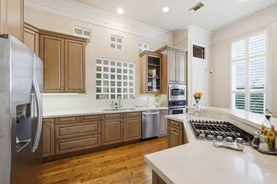 9249 Buffalo Speedway, Houston, TX 77025 - Photo 12